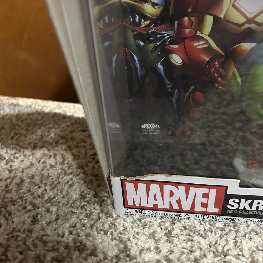 NEW Funko Pop! Comic Book Cover hard case: Marvel - Skrull As‎ Iron Man #16
